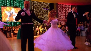 Лучший костюм.jpg Лучший костюм.jpg